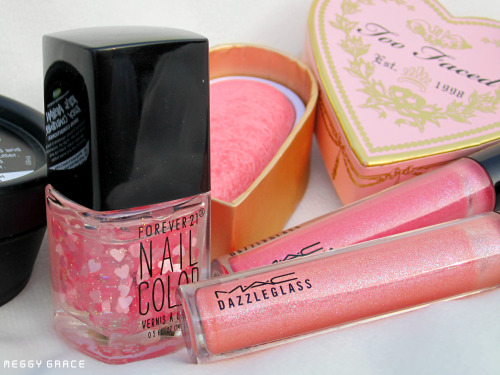 classic-bubblegum-barbie:  sojerseylicious:  •  Pink / Girly blog ☯