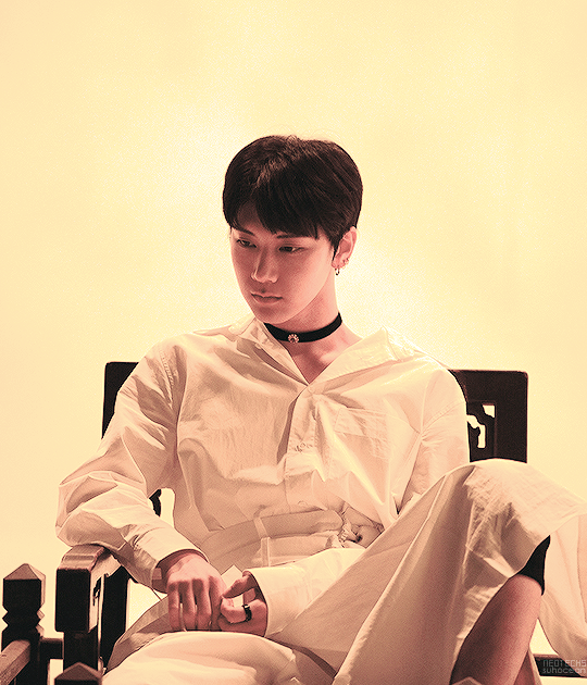 neotechs:  [170404] Vyrl ; Ten - Dream in a Dream  