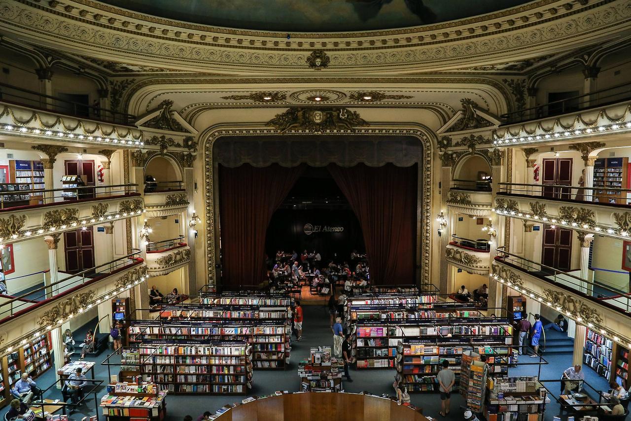 stylish-homes:  Another amazing bookstore, this time in Buenos Aires by Iamthetophergopher