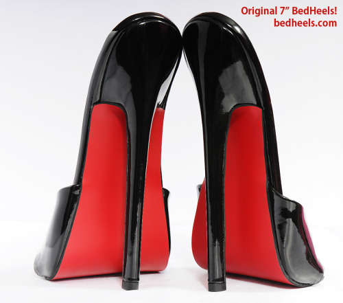 Damn, I like these! goreanmann:sissy-nana:Skyhigh BedheelsBimbo-heels.