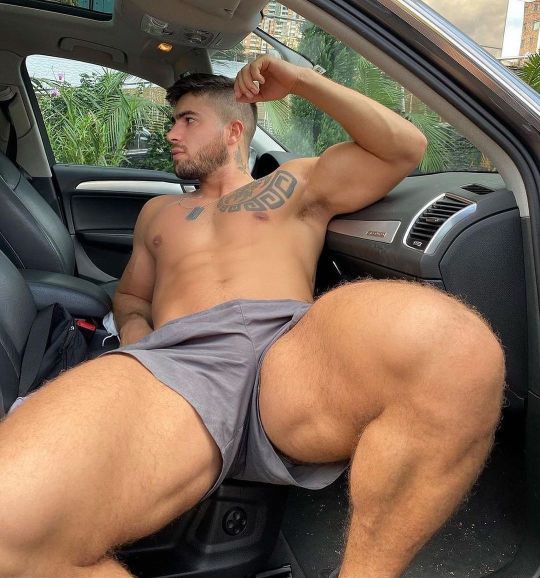 lovemenplus:More at: https://lovemenpost.blogspot.com