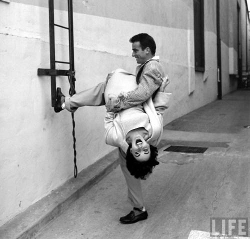 electronicsquid:  I hope to never grow tired of Montgomery Clift carrying Elizabeth Taylor(Peter Stackpole. 1950)