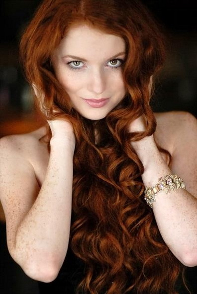 sexy-redhead-girl:  Redhead Girl http://redheads-in-lingerie.blogspot.com/ 