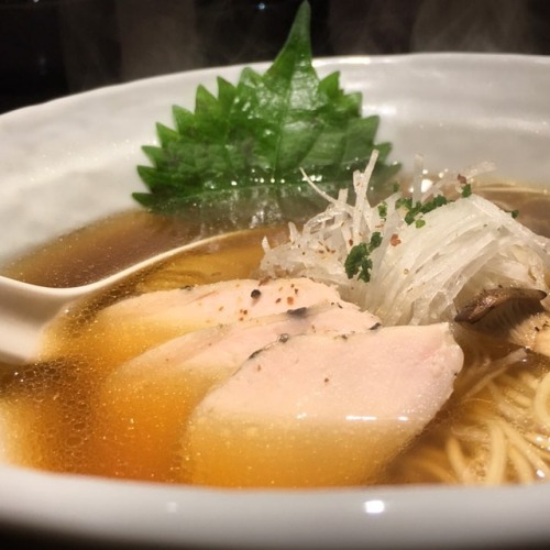 才剛靠夭排太久 今天又跑來 自取其辱啊啊啊 #hungry #noodles #ramen #japanesefood #taipei #taiwan #yummy #tasty #delicious