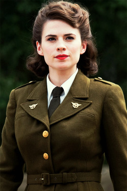 capsicle107:  Gentlemen, I’m Agent Carter.