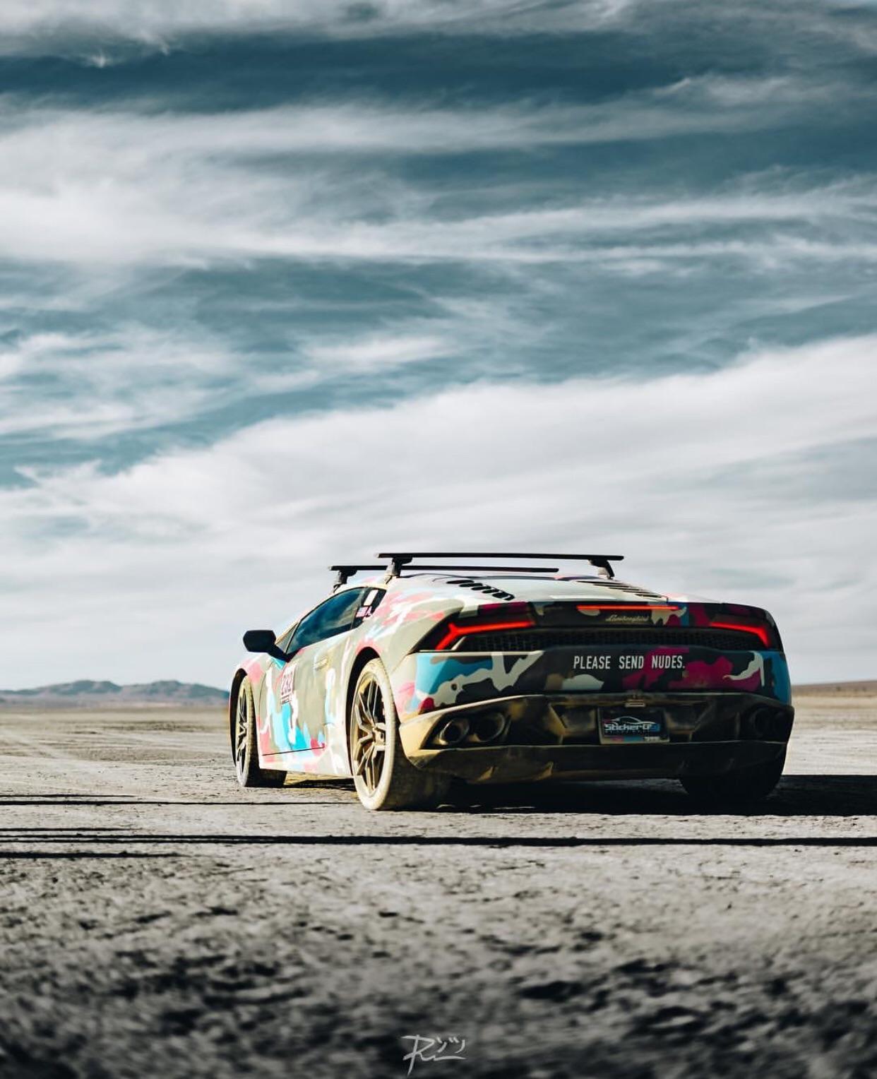 topvehicles:  Lamborghini Huracan. via reddit