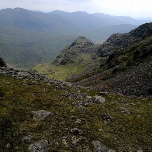 Epic views descending #Scafell Pike to Ill Crag.  #lakedistrict #scafellpike #mountains #wildbritain