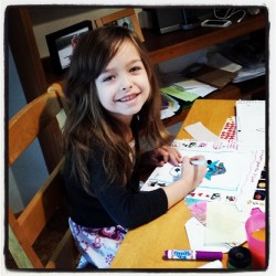 My cute niece #madeleineemma coloring up a storm.