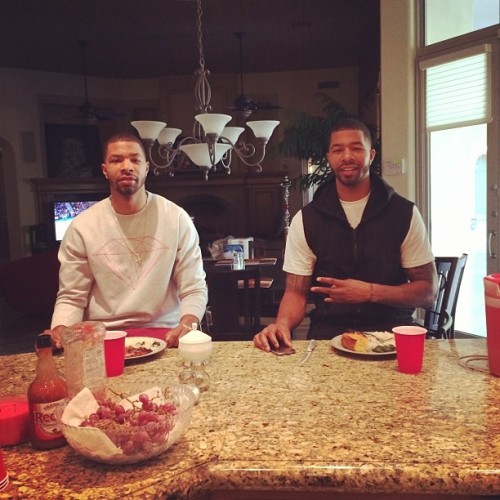 24seconds:  “Game day meal….. #teamfoe” by keefmorris11 http://instagram.com/p/geKWMQQAzC/ 