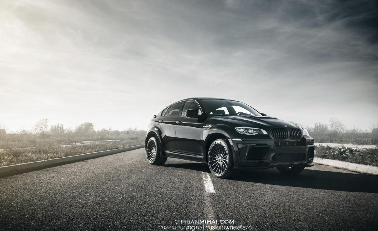 automotivated:  (via 500px / BMW X6M by Ciprian Mihai) 