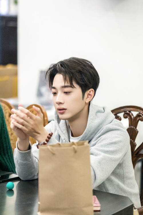 (210523) Lai Kuanlin studio update