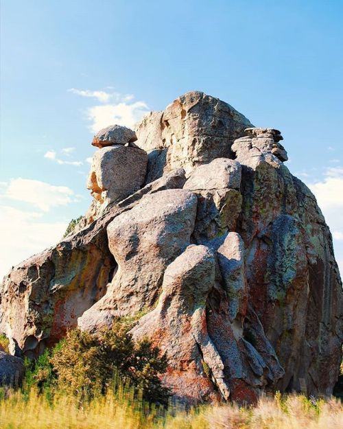 || Photo from @itslitleo || City of Rocks National Reserve || Image selected by @ericmuhr || Join us