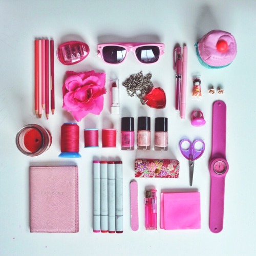 I Love PINK!Me thinks someone likes pink color too much !!!!!! From threads to nail polish from lips