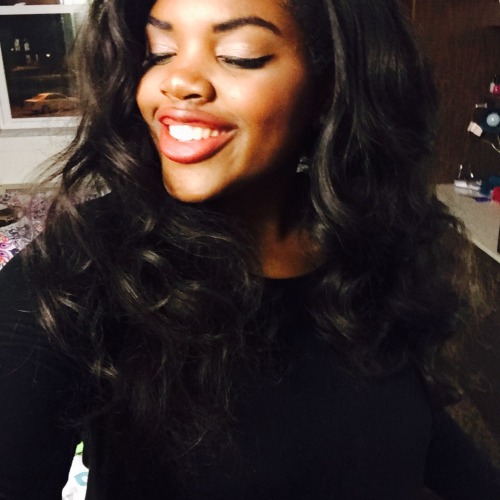kiarasreign:  Tis the season of melanin 