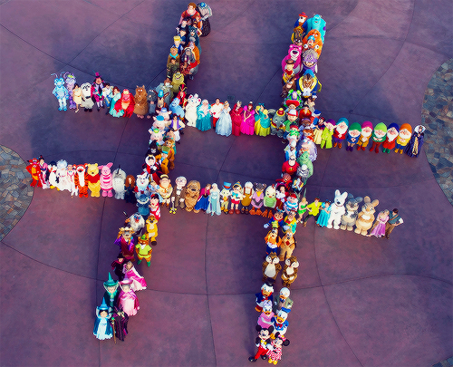 hakuna-tuh-mater:  itswhereimmeanttogo:  mickeyandcompany: Can you name all the characters in this picture? (x)  Can we all take a minute and appreciate Mike Wazowski in this picture?   I DIDN’T NOTICE THAT JESUS 