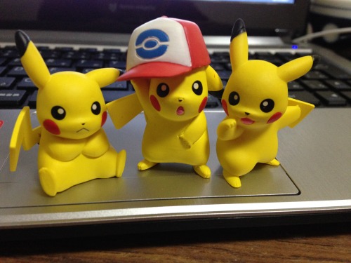 ochazuke-yokochou:Pokemon Best Wishes edition Pikachu from the cheap 100円 (less than 1 dollar) gacha