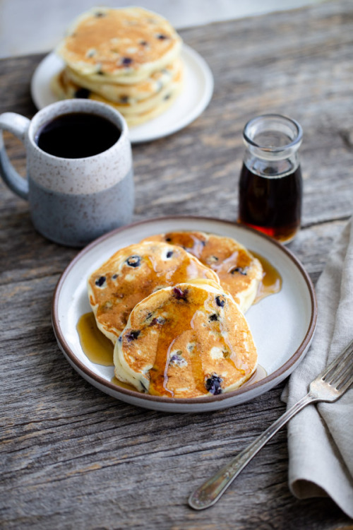 sweetoothgirl - Family Favorite Buttermilk Pancakes