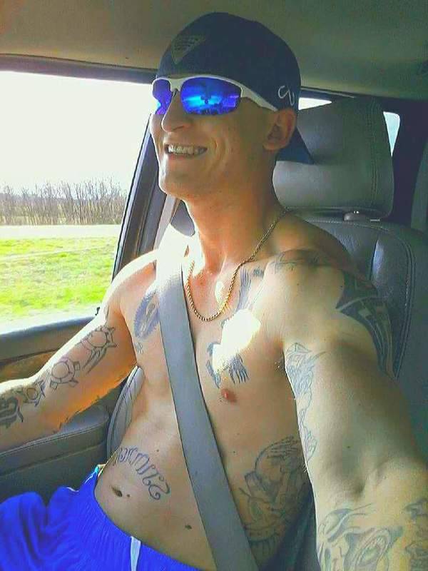 rednecksmoker:  HUMMMMMMMMMMMMMM!!!!! REDNECKSMOKER.TUMBLR.COM  