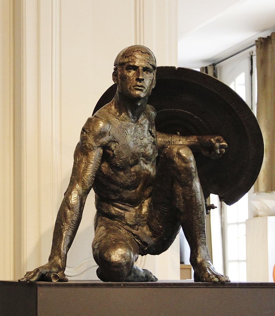 hadrian6:Watcher II.  study.  2013.Christophe Charbonnel. French b. 1967.  bronze.http://hadrian6.tumblr.com