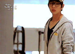 jonghyunar:  ontae &amp; their airport troubles  