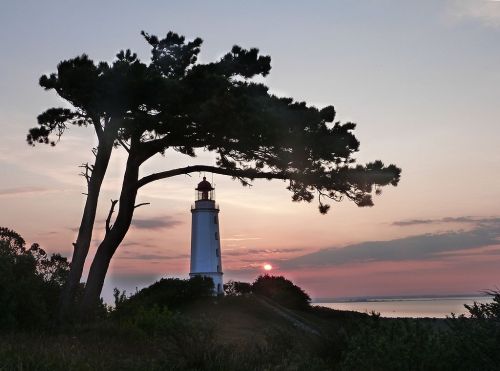 lighthousesoftheworld: Dornbusch Lighthouse, Hiddensee, Mecklenburg-Vorpommern, Germany - Author Kar