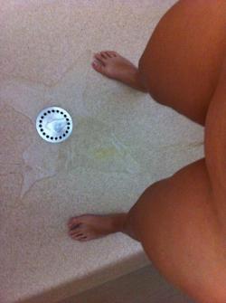 http://love-peeing-girls.tumblr.com/