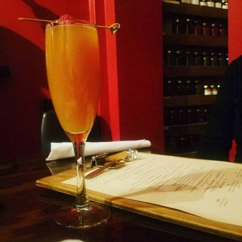 After a 3am wake up, I needed a Granddaddy Mimosa <3#travel #fashion #fashionblogger #travelphoto