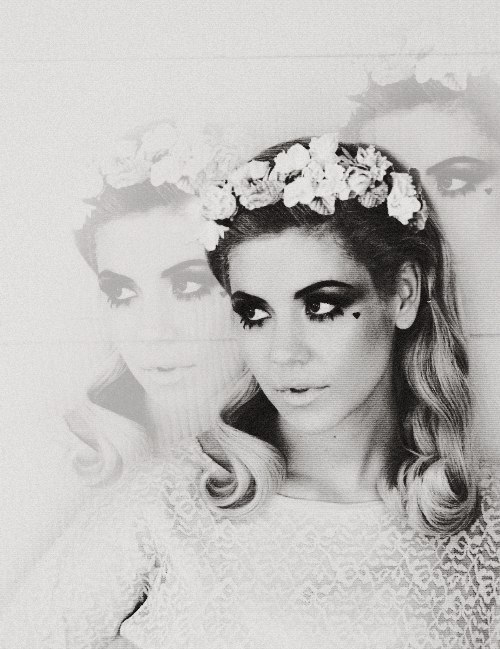 ELECTRA HEART IS DEAD