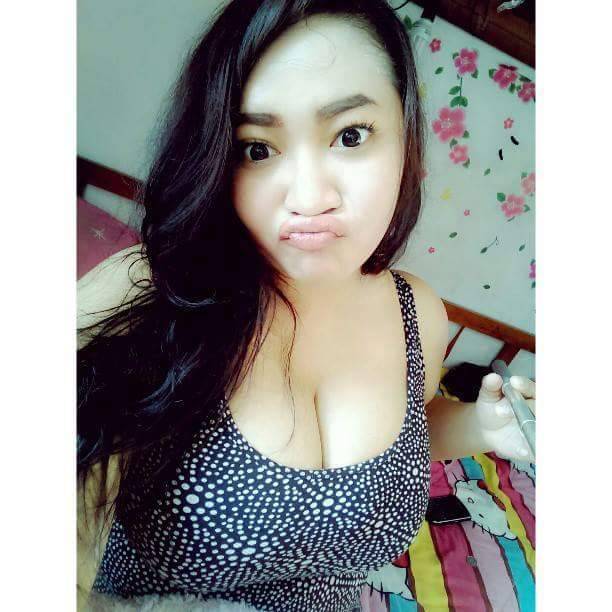 kesegaran:  hangittorey:  Tetek lawa   Wow my taste