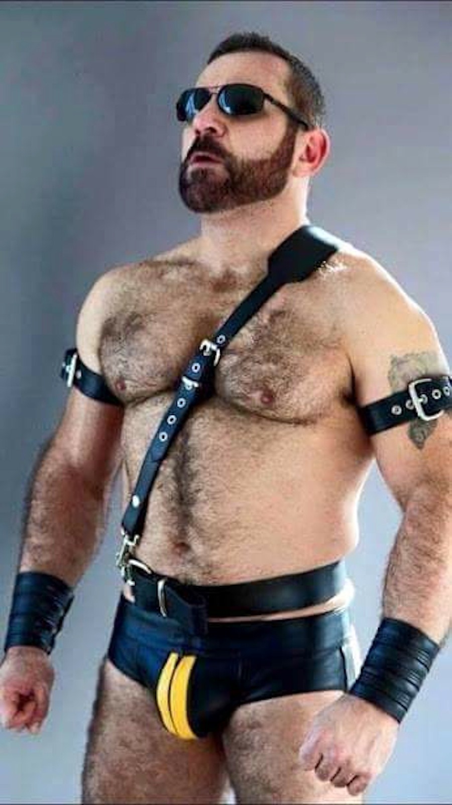 Follow my two hairy men blogs:http://sambrcln.tumblr.comhttp://hairysex.tumblr.com