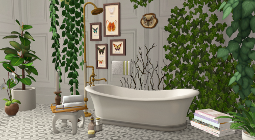 plant lover’s bathroom