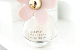 angelicsweet:  one of my favorite perfumes~