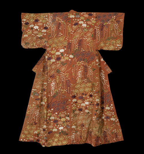 Embroidered Kosode.  Bunka, Edo period (1804-1818), Japan.  The Kimono Gallery. A rare silk uchikake