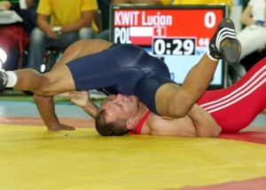 mysweatylockerroom:  http://mysweatylockerroom.tumblr.com/