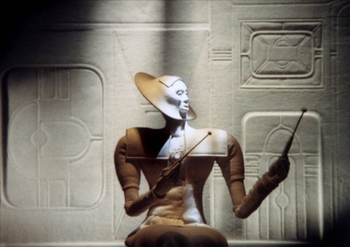talesfromweirdland: Images from the 1982 Polish sci-fi film, which I find endlessly fascinating, CHR