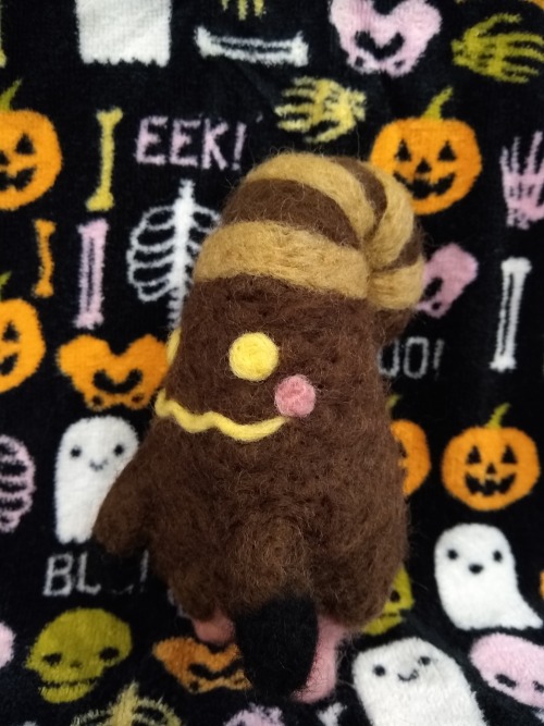 In anxious preparation for Halloween, and the Nullwhere update I felted my best ghost with the most 