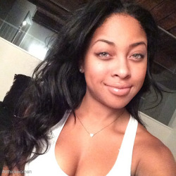Allthickwomen:  Nikayla Sherón