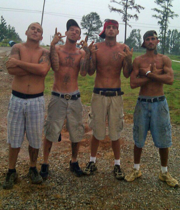 cocksucker58:  HELL YEAH! I’D LOVE TO SUCK THESE THUGS COCKS!