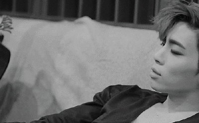 han-kkum: Push up to my body, sink your teeth into my fleshGet undressed, ta-taste