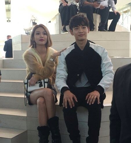 lqminho: minho and sooyoung in NY