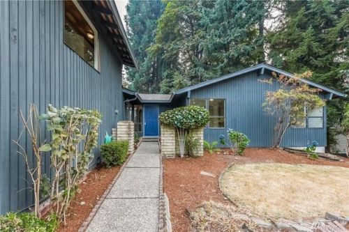 $795,000/3 br/1800 sq ftBellevue, WA