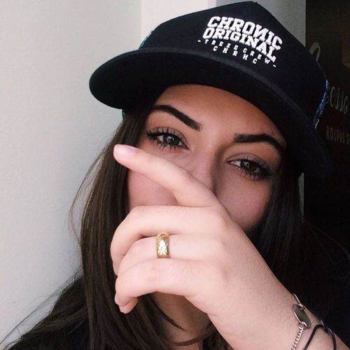 http://streetgrl.tumblr.com/post/156050600892
