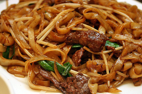 foodnuns:  yummy food blog that follows back