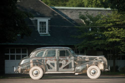 sixpenceee:  The 1939 Pontiac Plexiglass Ghost Car