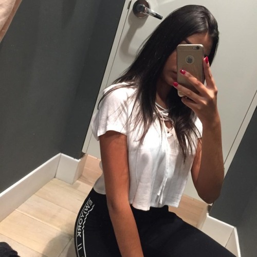 http://streetgrl.tumblr.com/post/162022881927