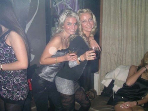 Partying girl in black patterned pantyhose.Submission by Andreea.Thanks for the submission!Personal 