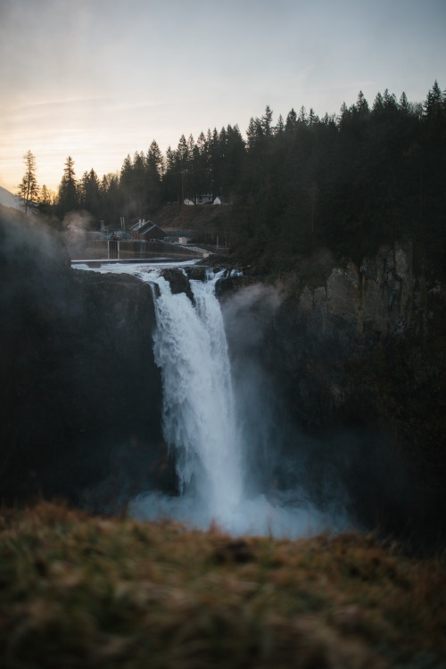 jaredatkinsphoto:  Sunrise at Snoqualmie adult photos