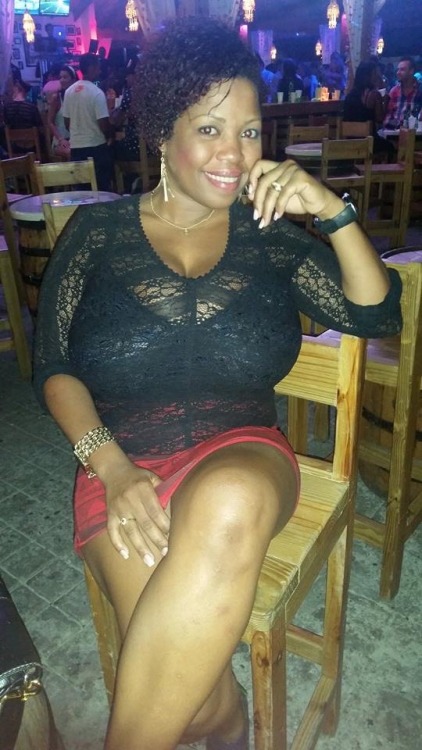 lovethemblacktitties:  funbaggery:  Bianca’s Big Basketball Baaxongas.  My kind of woman