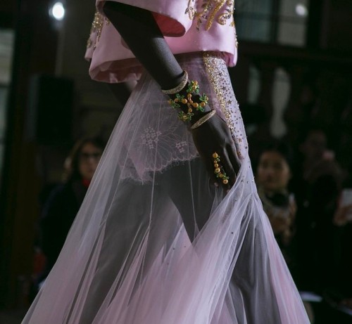 georgeshobeika: GEORGES HOBEIKA HC SS 17 Accessories #georgeshobeika #hautecouture #hc #pfw #ss17