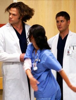 chelsdamelsp:  mishamallow:  ginmushroom:  assbutt-in-the-garrison:  I gotta reblog Sam’s slap face.  but dude look at his hair being fabulous  Dean’s face   oh no you’ve released  the moose  the club can’t even handle me rn so what makes you